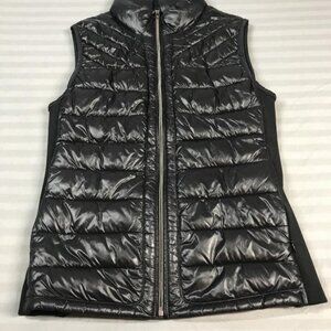 GAP Vest Womens XS Black PrimaLoft Puffer Quilted Insulated Zip Pockets Full Zip